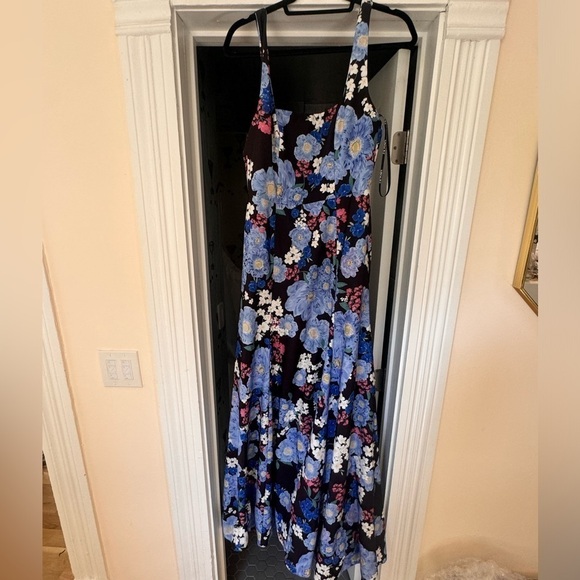 Black and blue Zac Posen floral gown, NWT size 14 - Picture 4 of 7